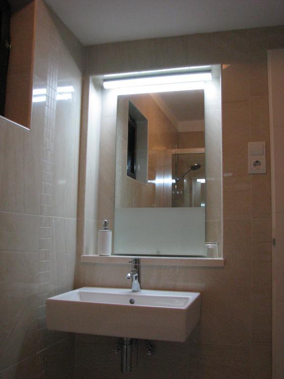 Apartments Blanka Zrnovo Kamer foto